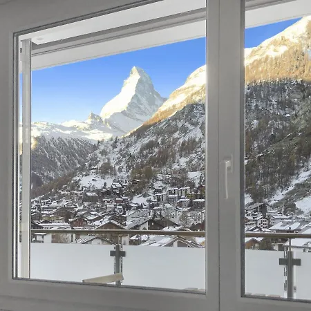 Wake Up To The Matterhorn * ツェルマット